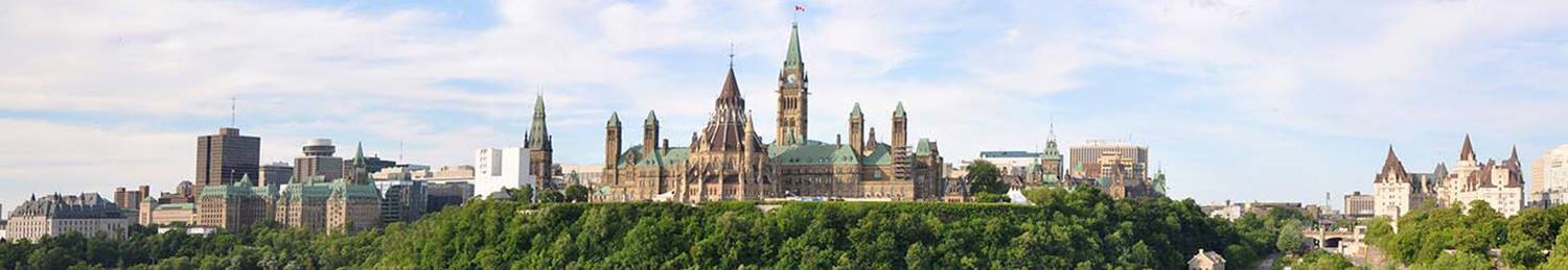 加拿大安大略省渥太华的议会大厦.